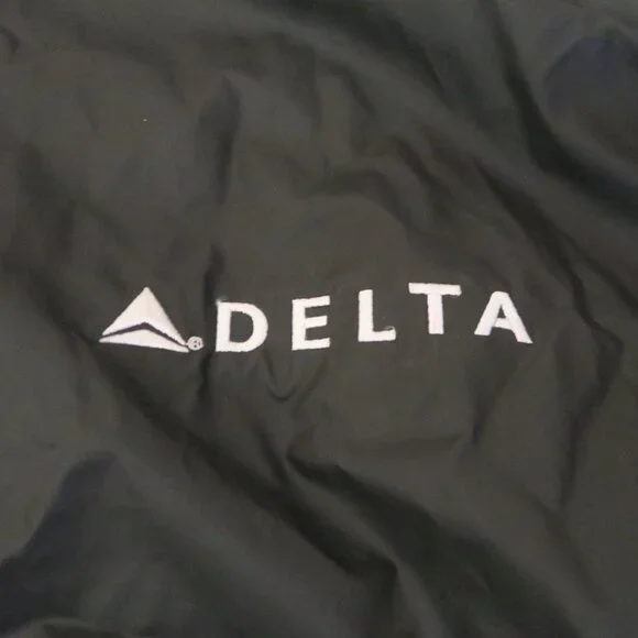 Delta Cabin Experience New Englander Rain Jacket Waterproof Black Small